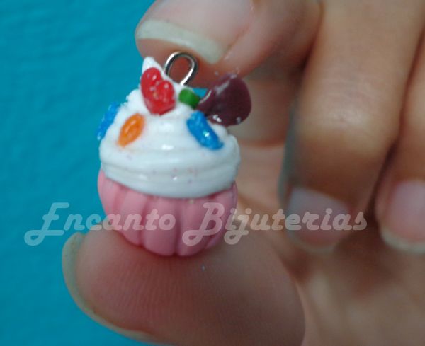 pingente de chantilly